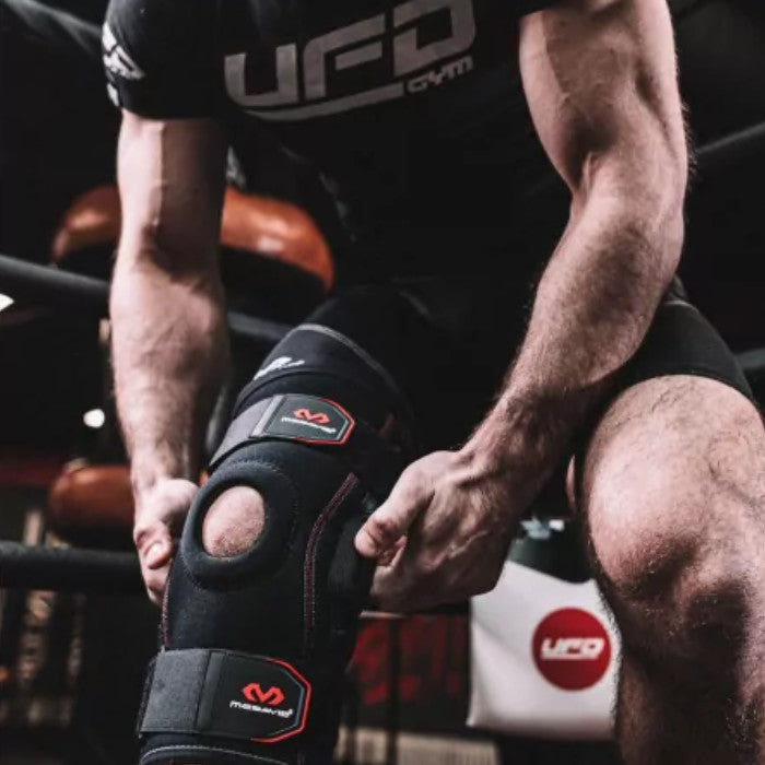 McDavid Knee Brace With Polycentric Hinges And Cross Straps [429X]
